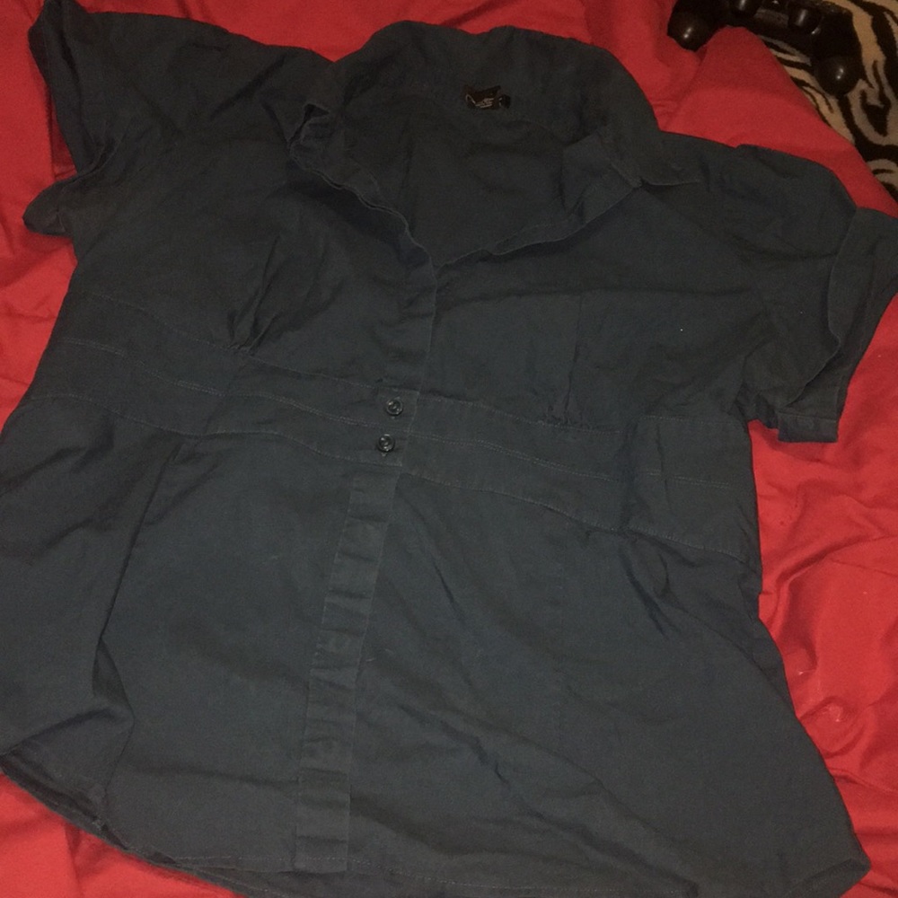 Dark blue/teal dress shirt